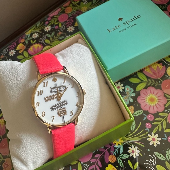 Rare Collector’s Kate Spade Women\'s Metro Street Signs Pink Leather Watch 34mm main image 7